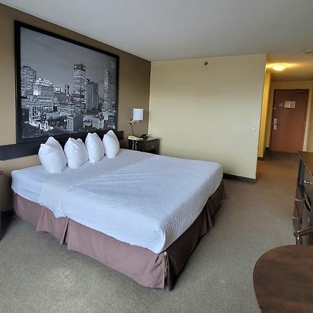 Super 8 By Wyndham Barrie South Hotel Buitenkant foto