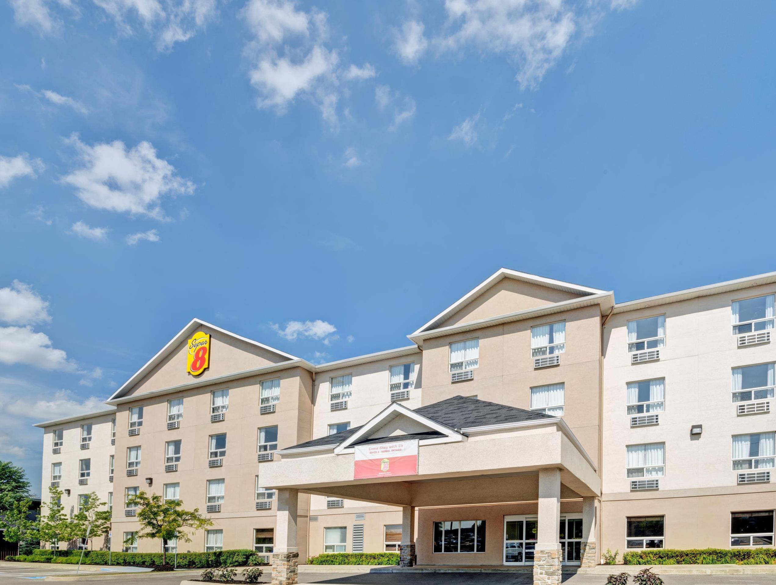 Super 8 By Wyndham Barrie South Hotel Buitenkant foto
