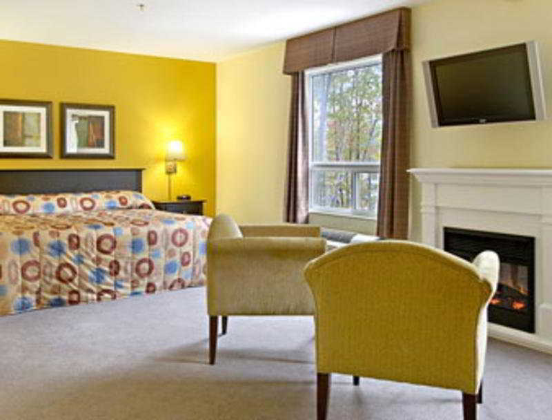 Super 8 By Wyndham Barrie South Hotel Kamer foto